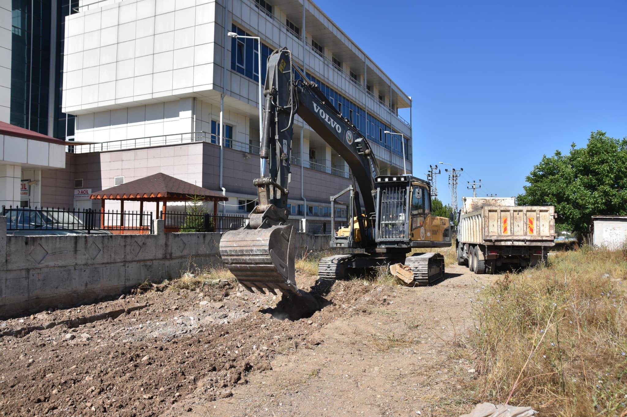 Çerkeş’te hastane yolu genişletiliyor
