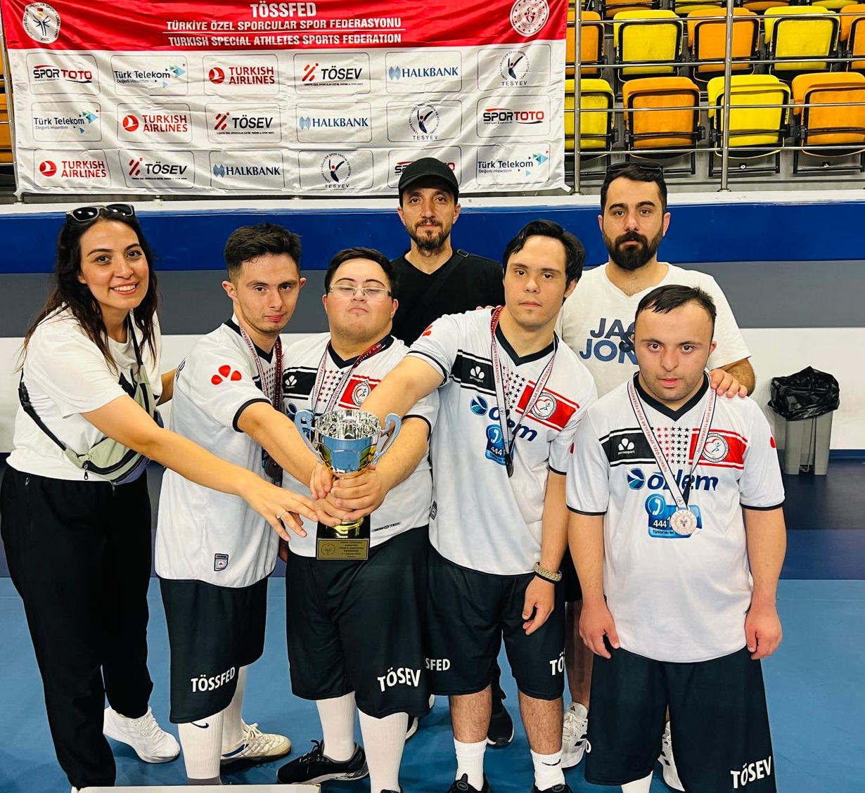 Özel sporcularımız Türkiye 3’üncüsü oldu