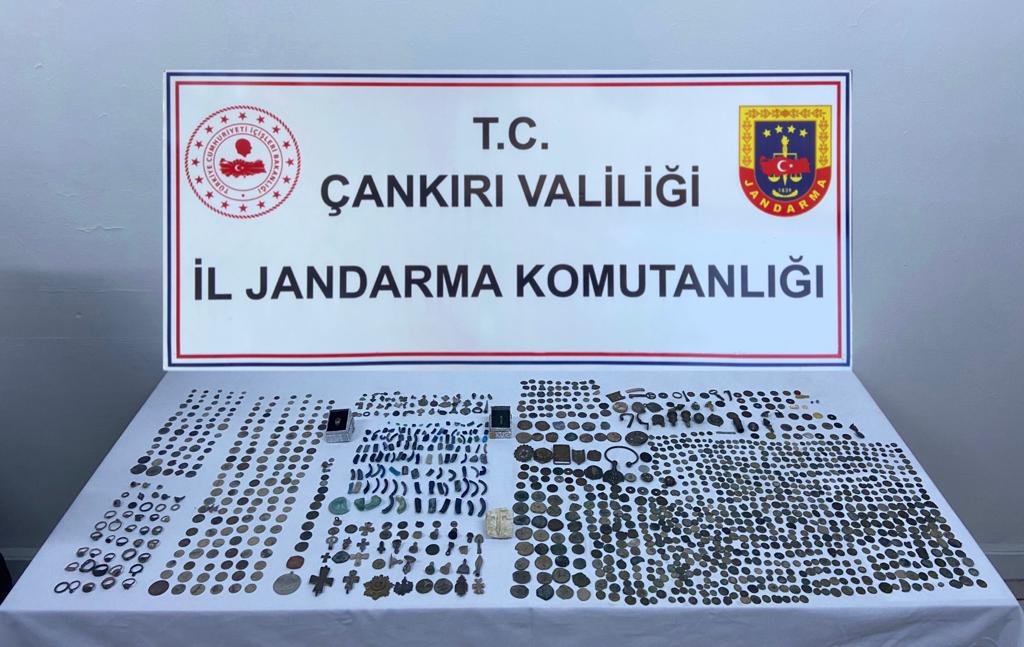 Çankırı’da tarihi eser parçaları ele geçirildi