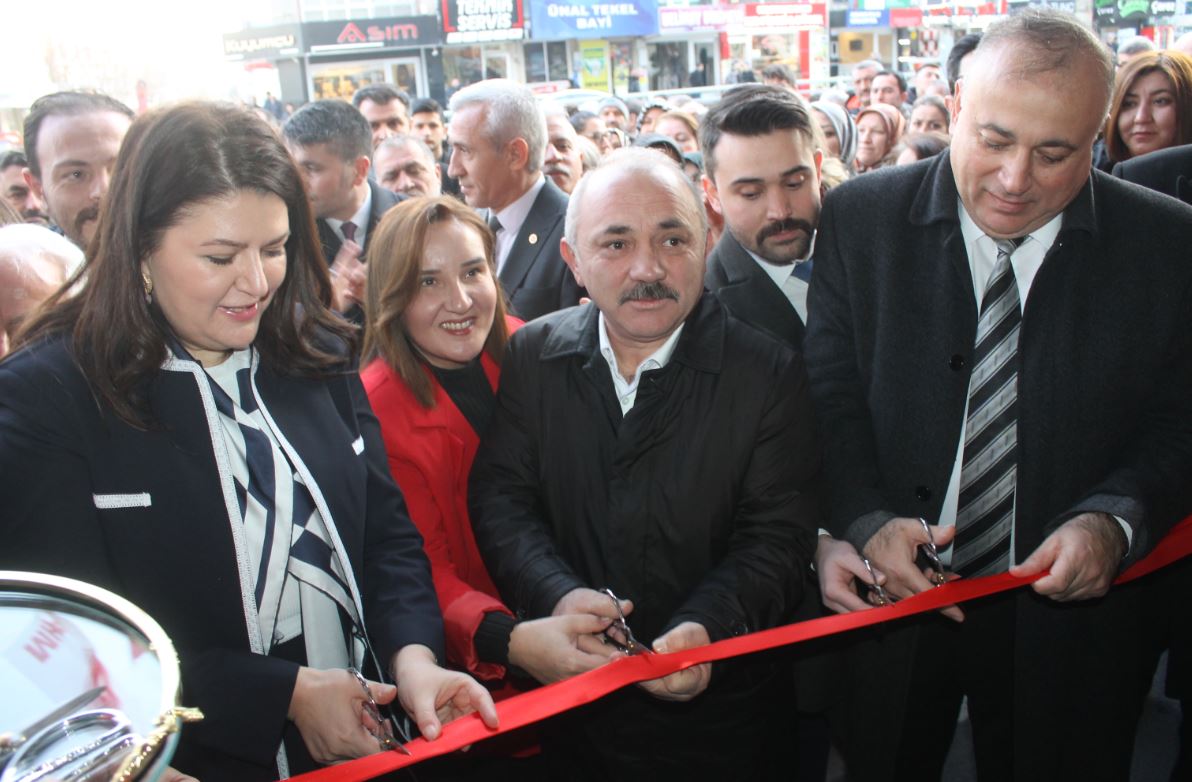 MHP Çankırı Seçim İletişim Merkezi açıldı