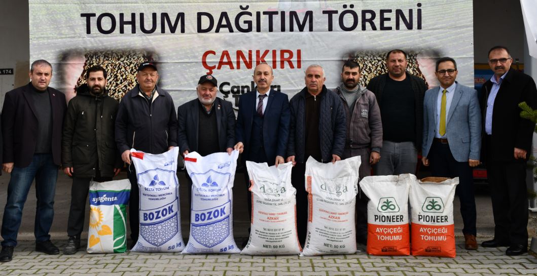Çankırı’da üreticilere tohum dağıtıldı