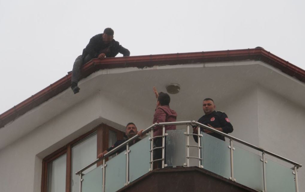 İntihara teşebbüs eden şahıs uzun süre sonra ikna edildi