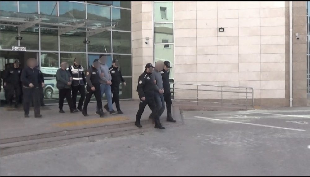 Çankırı’da aranması bulunan şahıslar yakalandı