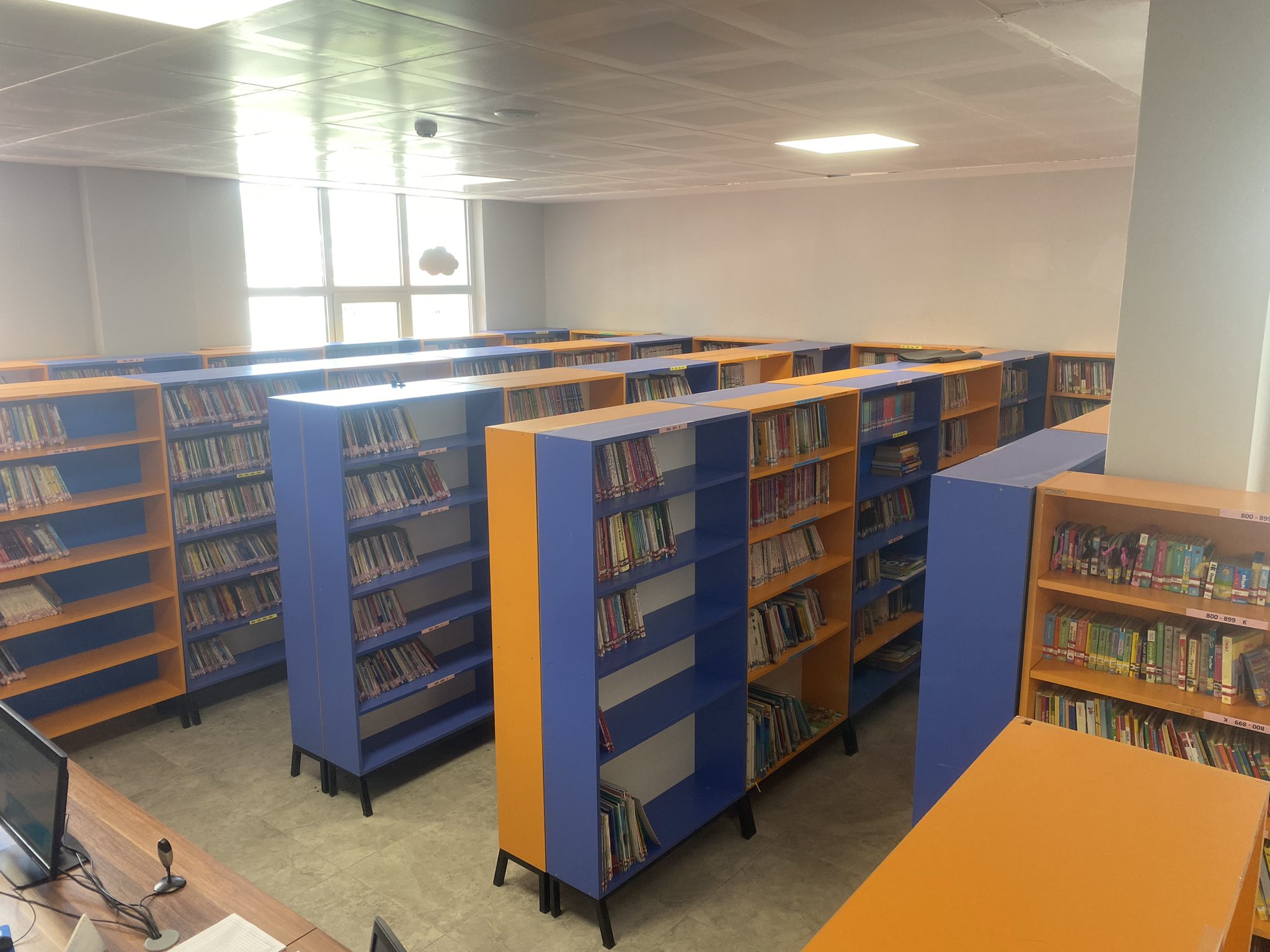 Kütüphanede kitap ödünç işlemleri başladı