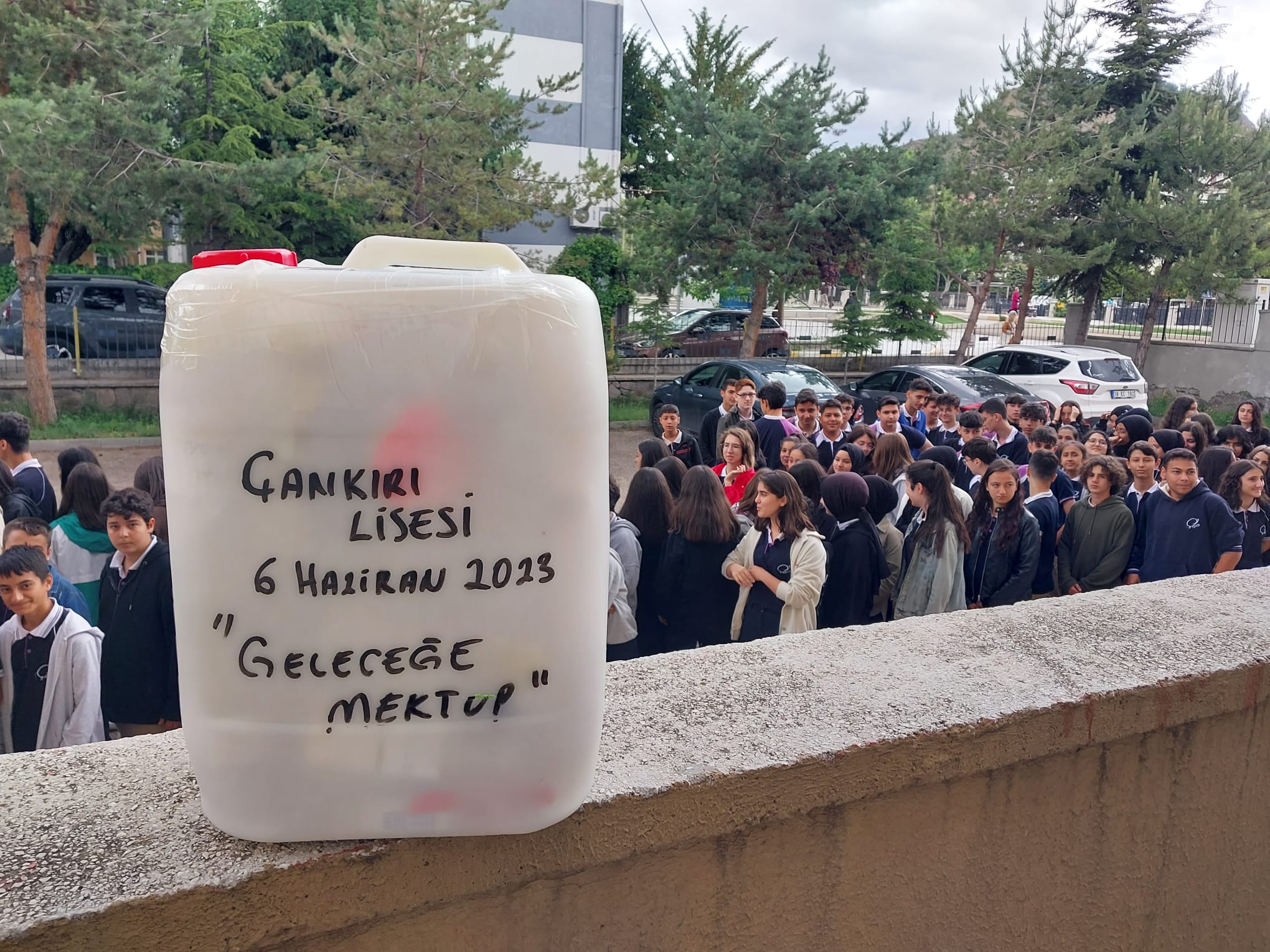 Öğrenciler 2026 yılında açılmak üzere mektup yazdı
