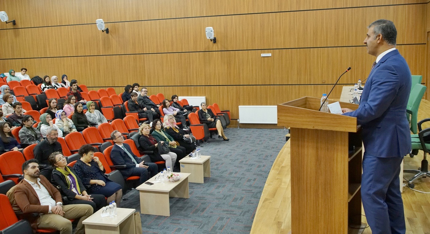 Çiftçi: ÇAKÜ olarak, insan odaklı bir bilgi ve bilim anlayışına sahibiz