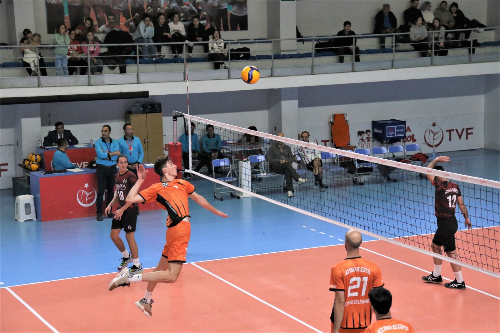 Birlikspor, Ankara Barosu’nu 3-0 yendi