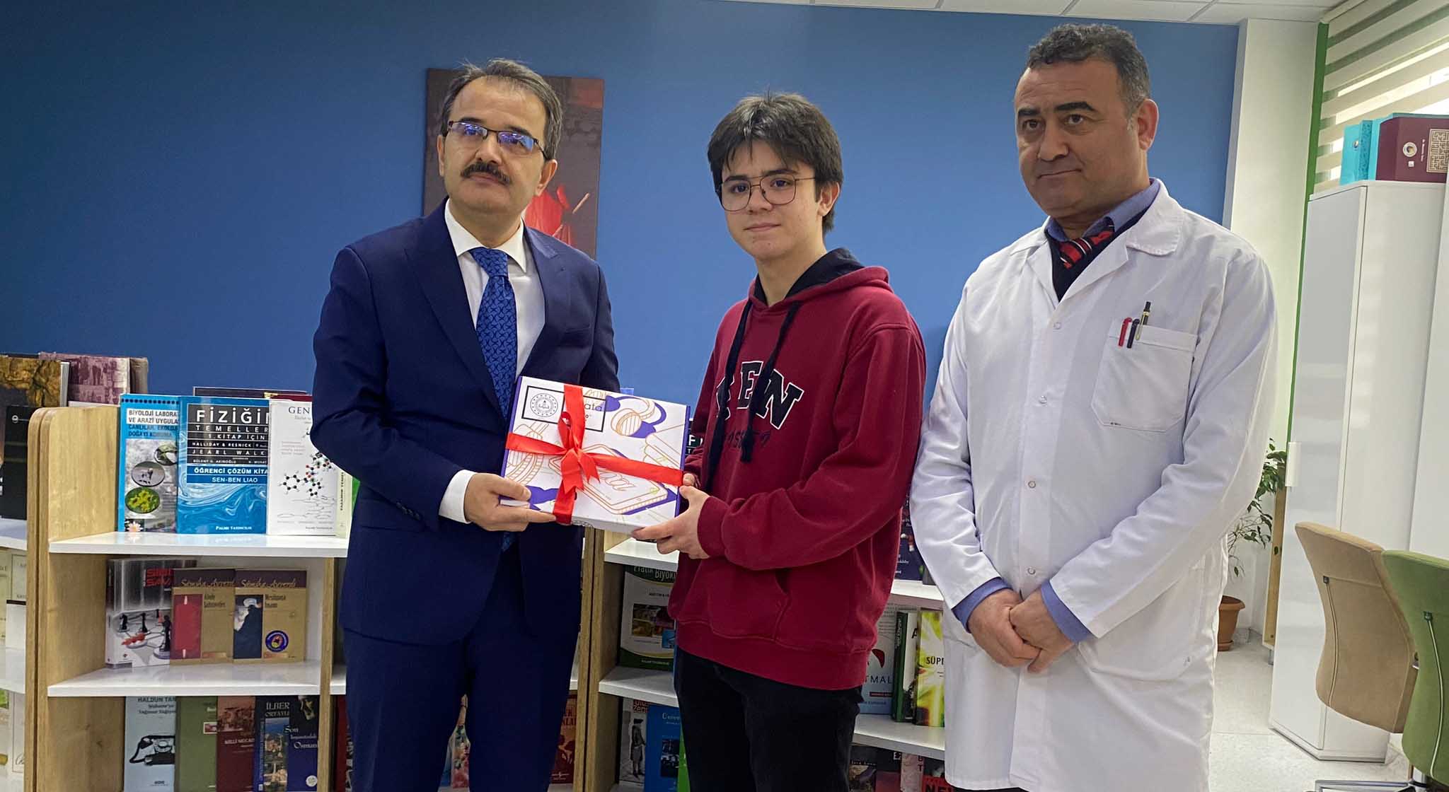 Liseli Karadaş’ın projesi, en değerli 30 proje arasına girdi