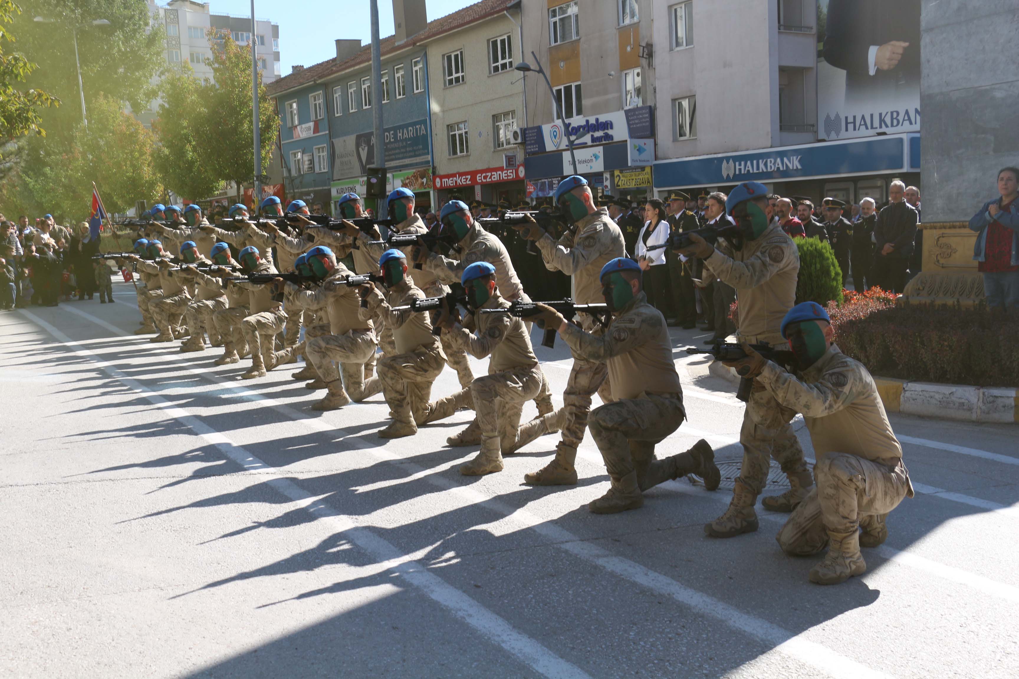 29 Ekim coşkuyla kutlandı