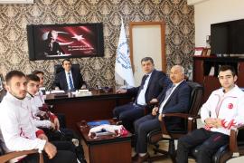 Bilek Güreşinde Dünya dereceleri